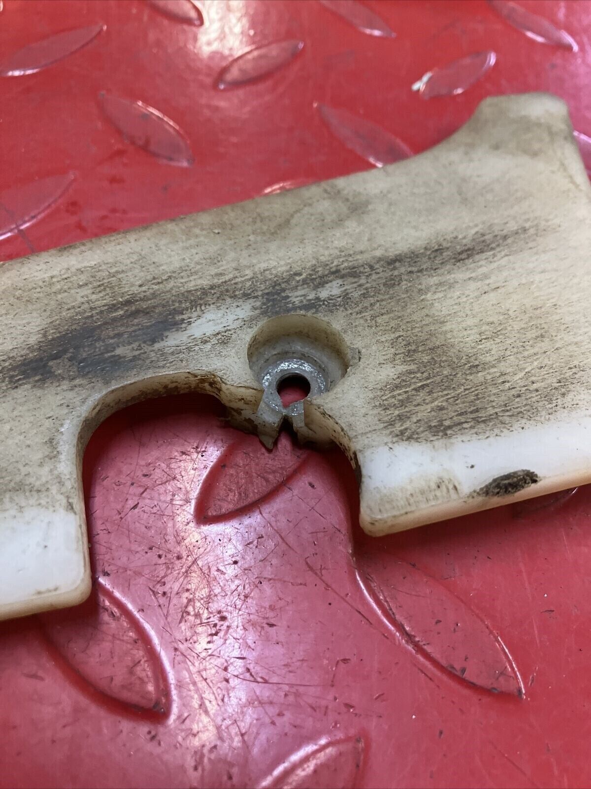 Honda CR250R 1984 swingarm drive chain splash mud guard CR125R CR500R