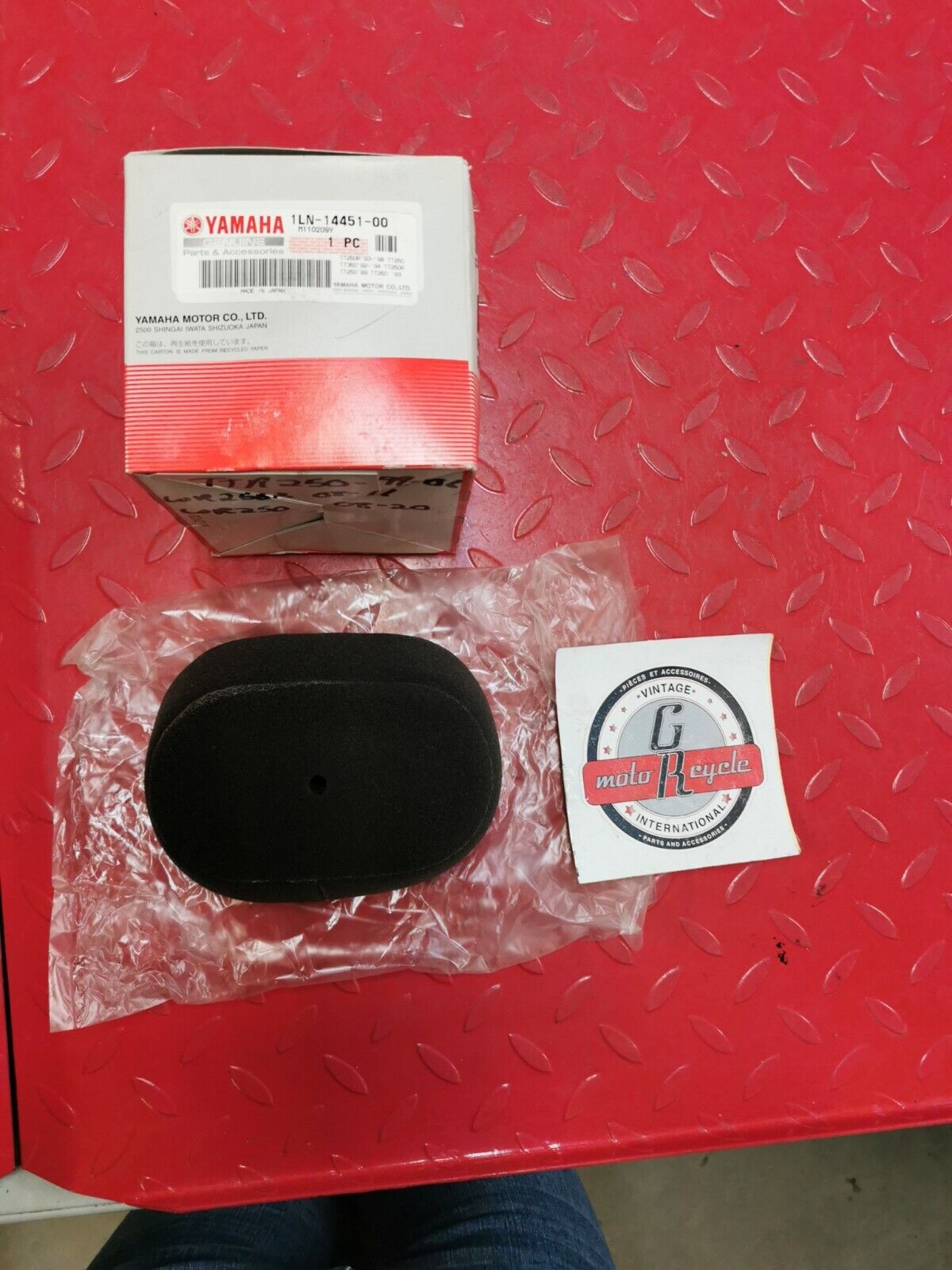 NOS YAMAHA tt350 WR250 TTR250 WR25R AIR FILTER 1LN-14451-00-00 Y40