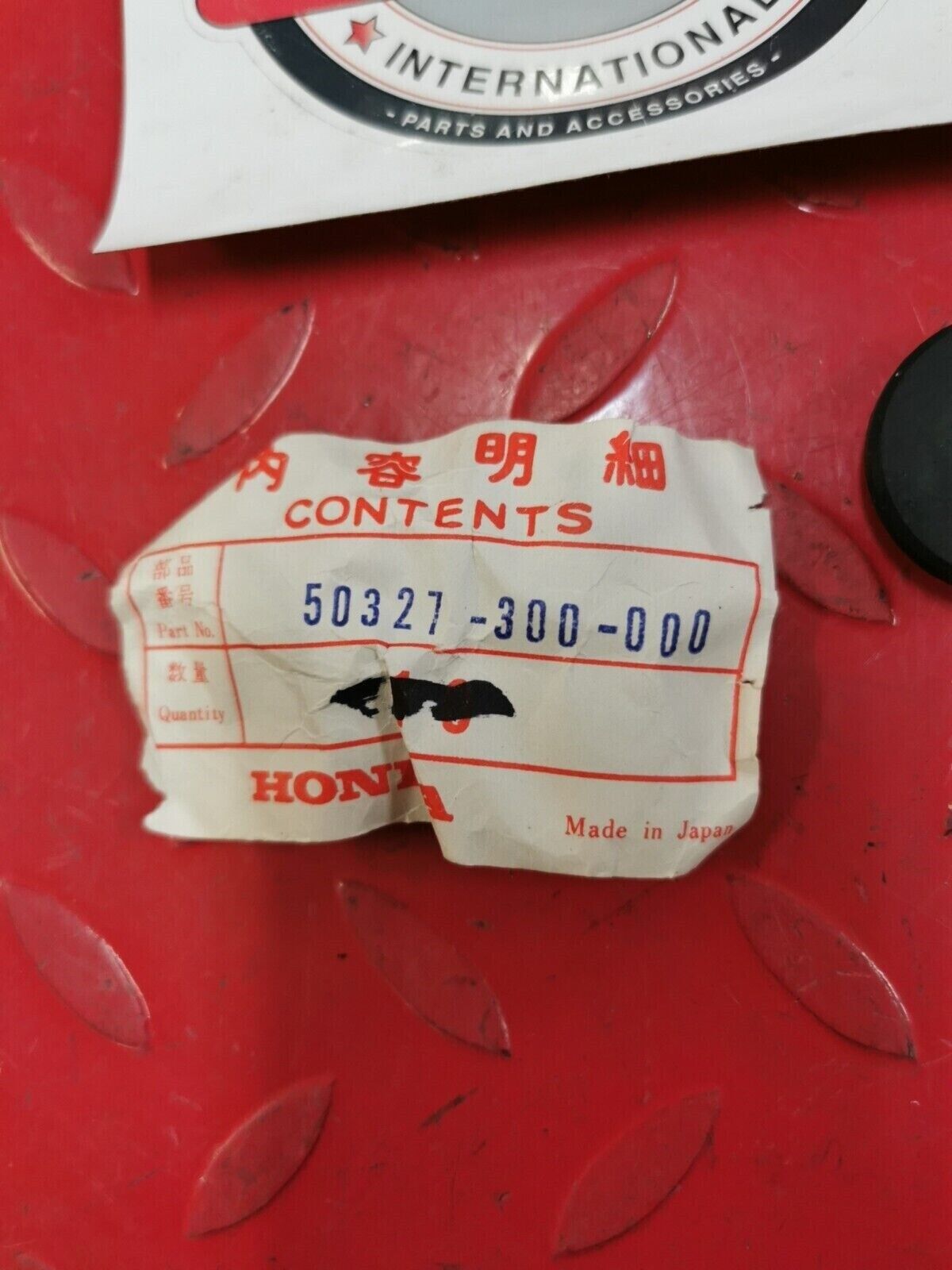 NOS Honda CB750 FT500 CX500 XL350 BATTERY RUBBER 50327-300-000 H32