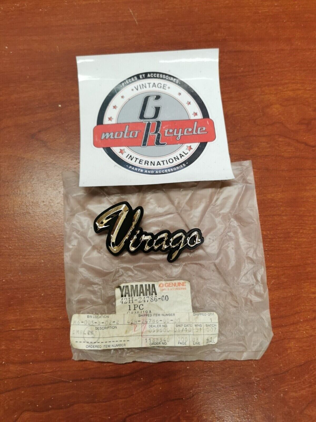 NOS Yamaha XV700 XV1100 XV1000 EMBLEM 42H-24786-00-00 Y92