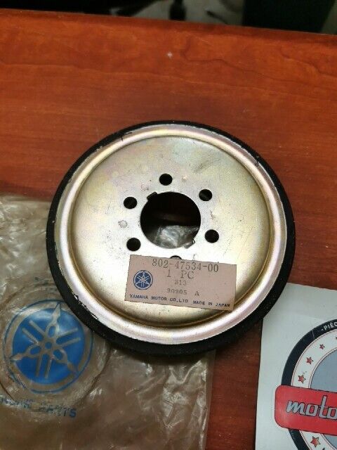 NOS Yamaha 1969 SL351 TRACK AXLE GUIDE WHEEL 802-47534-00-00 Y130