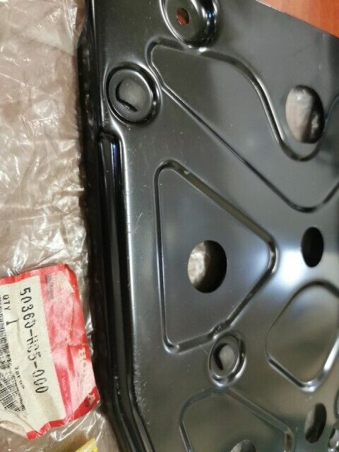 NOS Honda 1988 - 1992 TRX300FW ENGINE GUARD 50360-HC5-000 H103