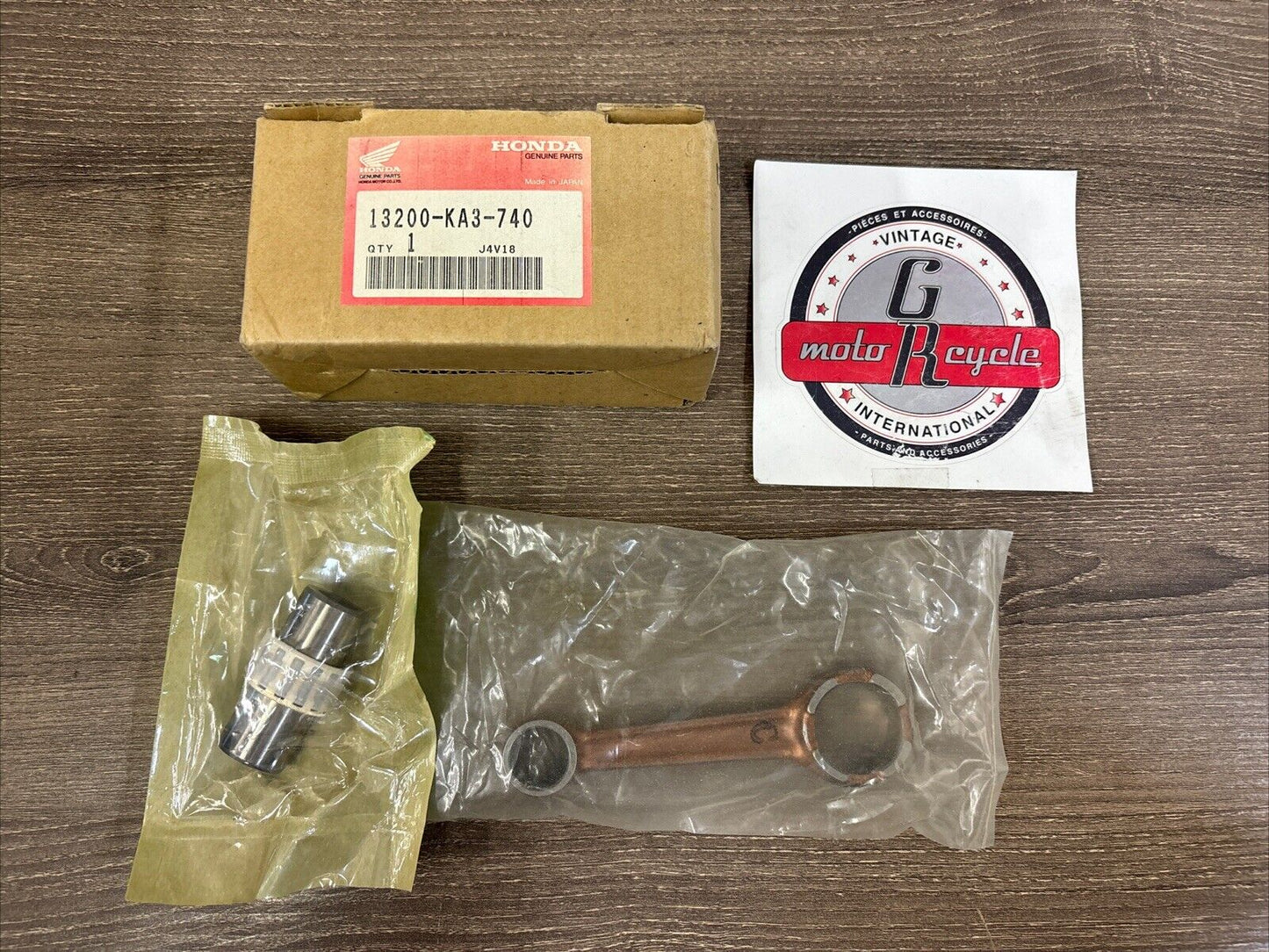 NOS Honda 1984 CR125R CONNECTING ROD 13200-KA3-740 H116