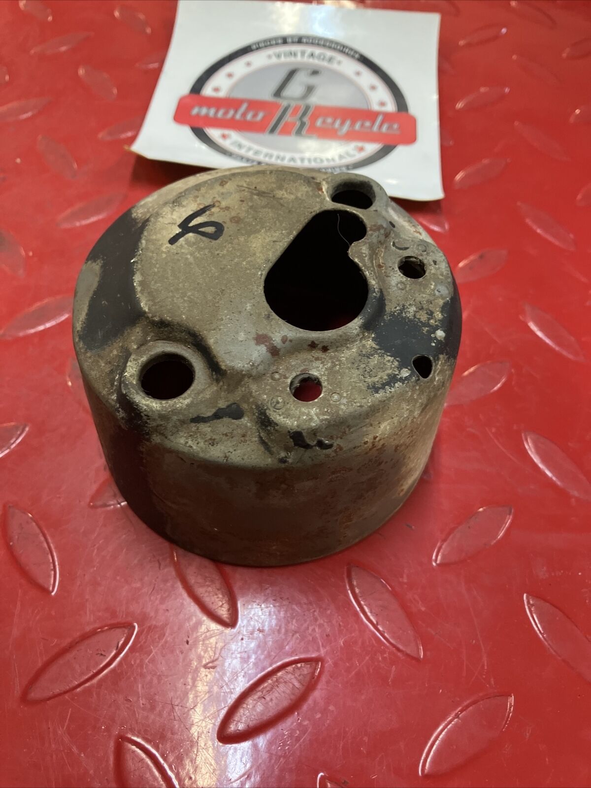 Yamaha RD400 1977 tachometer cover cup 1976 1978 XS360 XS400 2