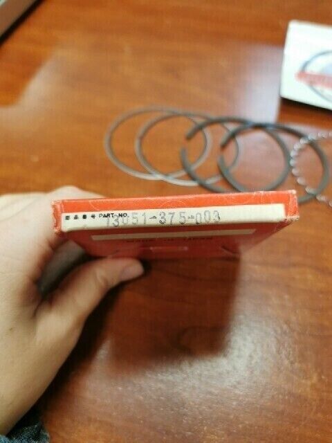 NOS Honda CB500T T1 PISTON RING SET 1.00 13051-375-003 SUB. 13051-375-005 H78