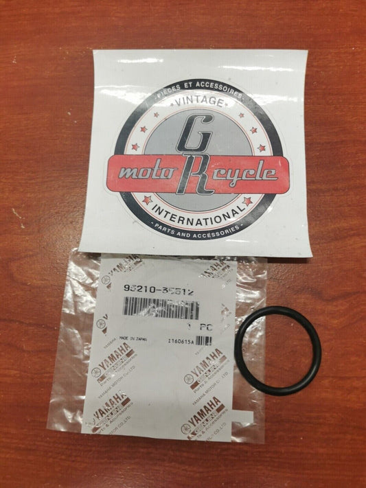 NOS Yamaha YZ250 XV17 XV19 O-RING 93210-35512-00 Y81