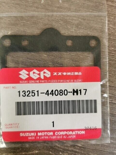 NOS SUZUKI GS1100S 1983 GS750E 1982 GASKET FLOAT CHAMBER 13251-44080-H17 S45