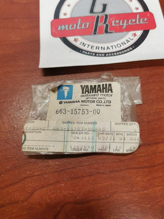 NOS Yamaha YT125 YT175 STARTER BUSHING 663-15753-00-00 SUB. 6F5-15753-00-00 Y72