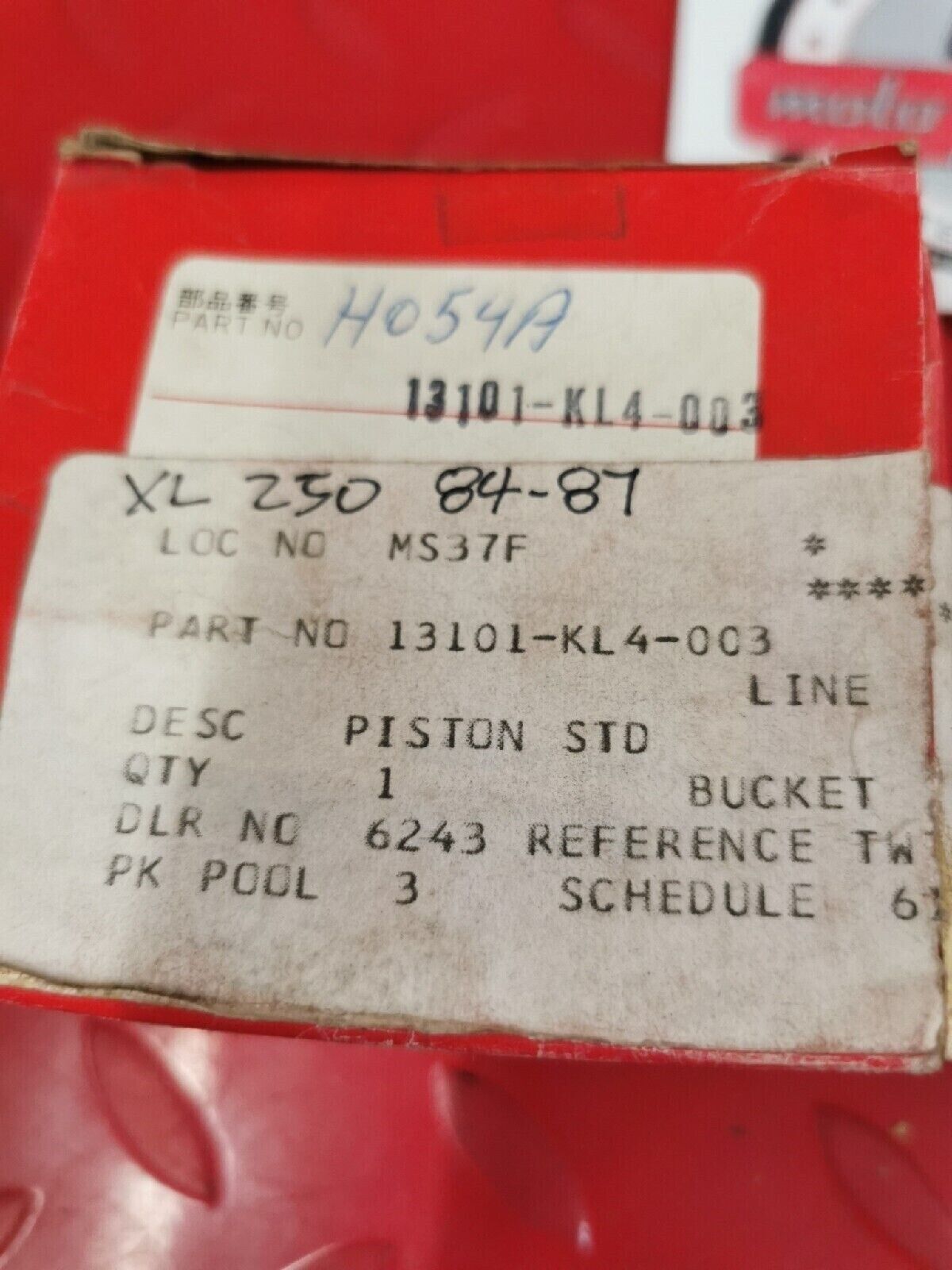 NOS HONDA XL250 XR250 1984 - 1987 PISTON STD  13101-KL4-003 H40