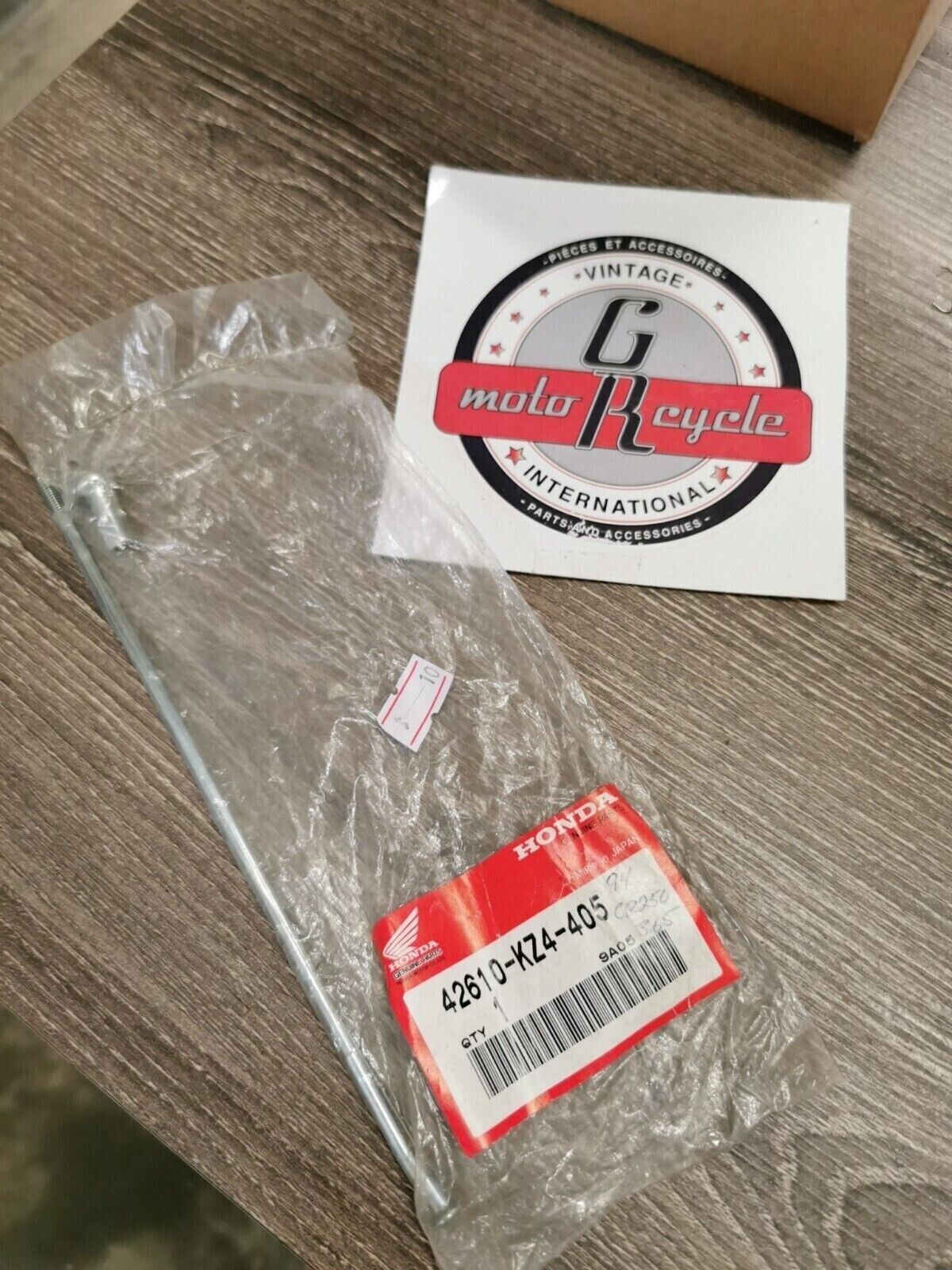 NOS HONDA CR125R CR250R CR500R REAR SPOKE SET A 42610-KZ4-405 H51