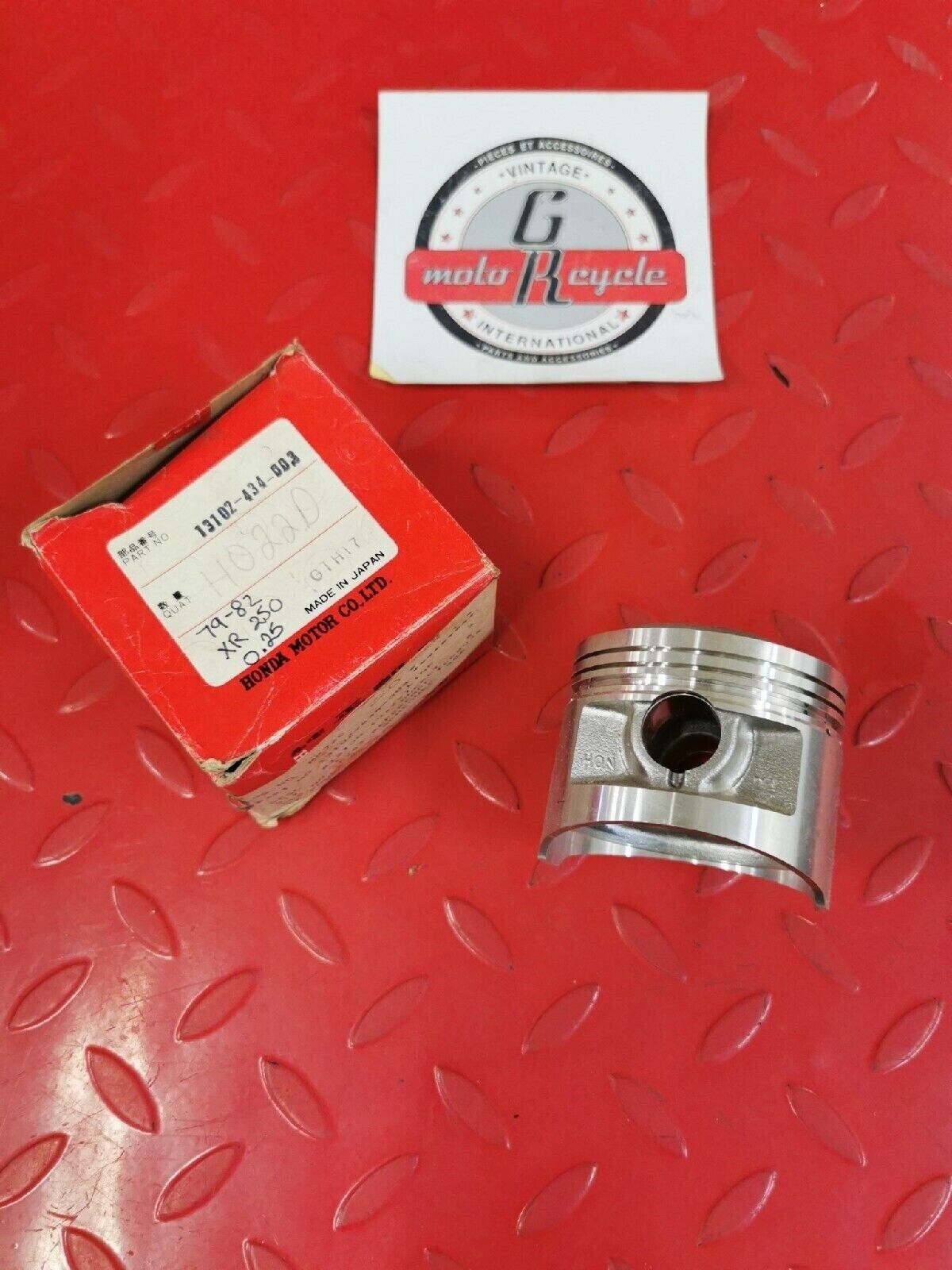 NOS HONDA XR250 1979 - 1982 PISTON 0.25 13102-434-003  H40