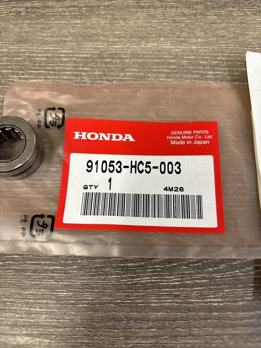 NOS Honda TRX300 FW TRX350 D NEEDLE BEARING 13X25.5X13 91053-HC5-003 H128