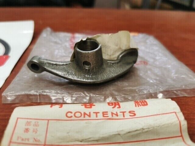 NEW NOS Honda XL175 K0 K1 K2 VALVE ROCKER ARM 14431-362-000 H71
