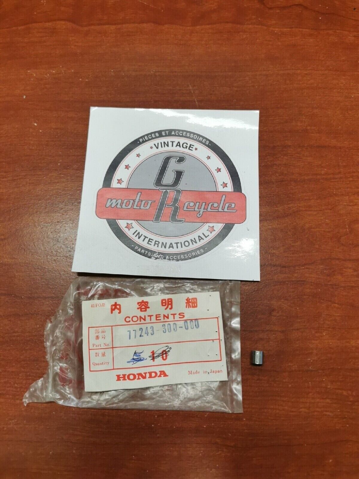 NOS Honda CB750K1 CL350K3 CB350K3 COLLAR, SEAT SAFETY HOOK 77243-300-000 H34