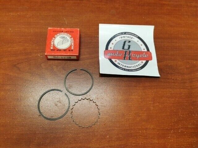 NOS Honda CB400F F1 F2 PISTON RING SET (OVER SIZE) (0.25) 13021-377-003 H75