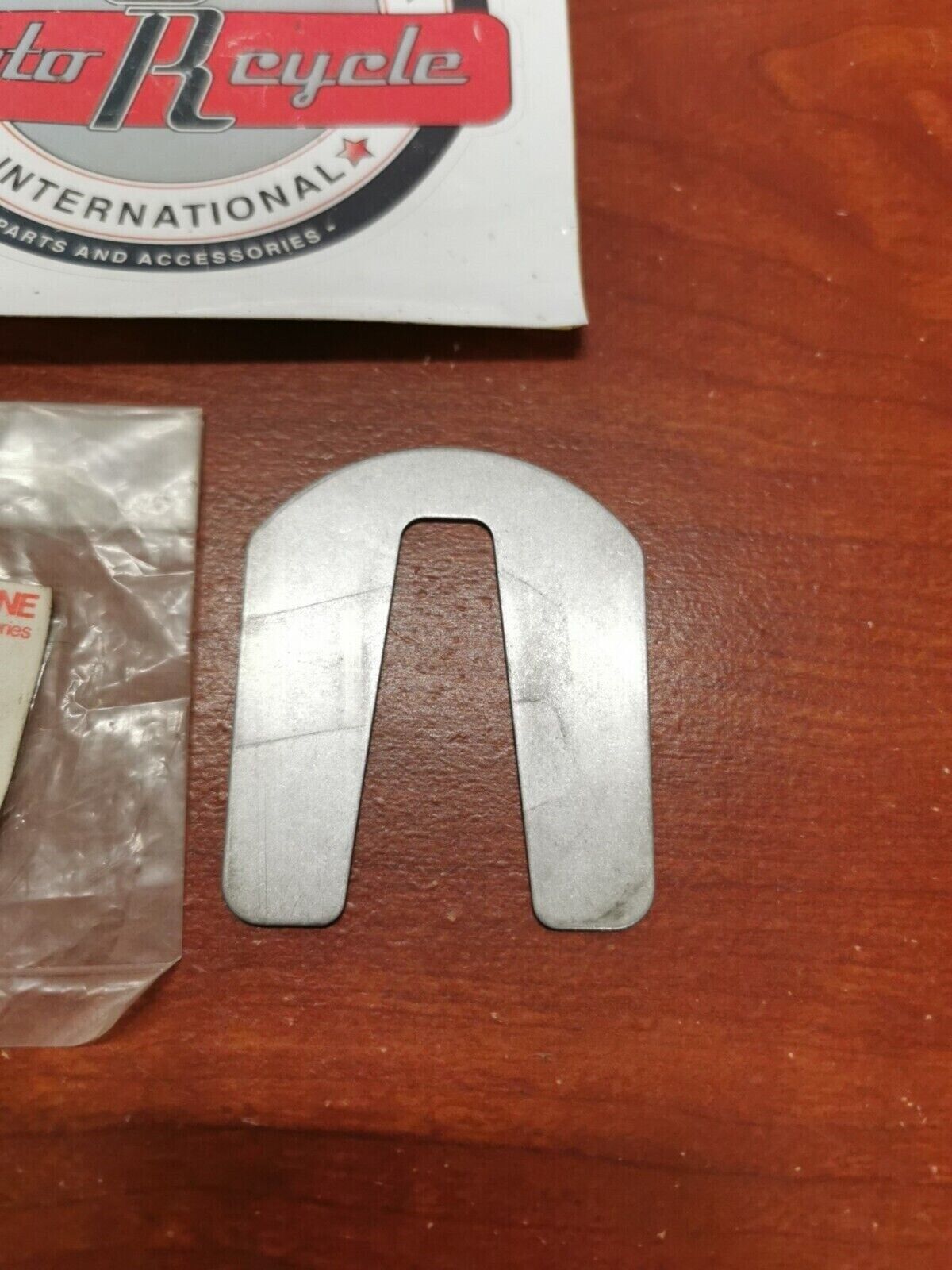 NOS Yamaha SHIM (T=1.0) EU0-67354-00-10 SUB. EU0-67354-D0-00 Y100