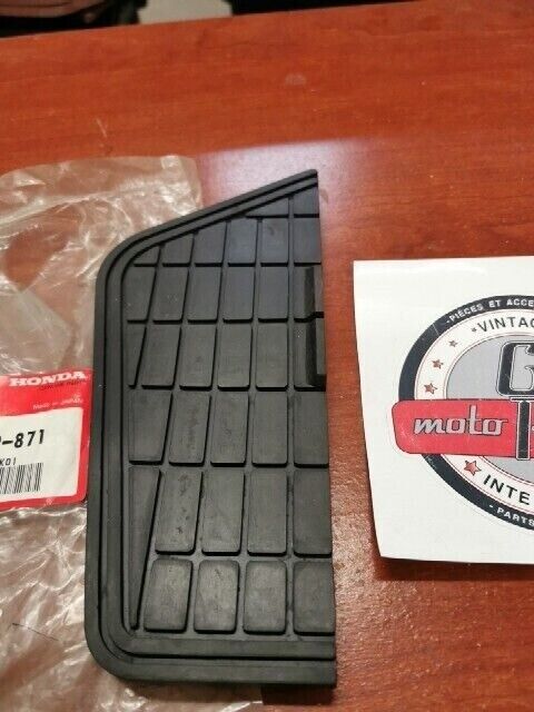 NOS Honda 1984 - 1987 GL1200 LEFT PILLION STEP RUBBER 50728-MG9-871 H106