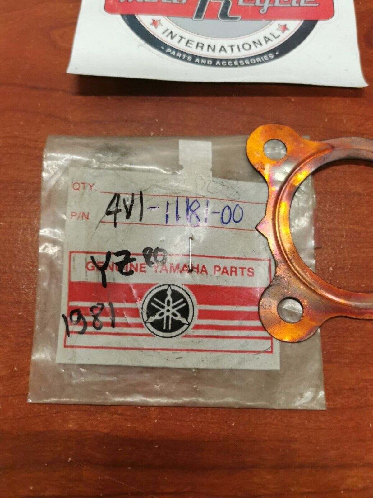 NOS Yamaha 1981 YZ80 CYLINDER HEAD GASKET 4V1-11181-00-00 Y95