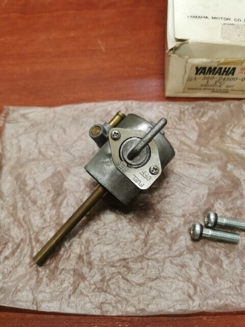 NOS Yamaha FUEL COCK 360-24500-00-00 SUB 360-24500-02-00 168-24500-00-00 Y118