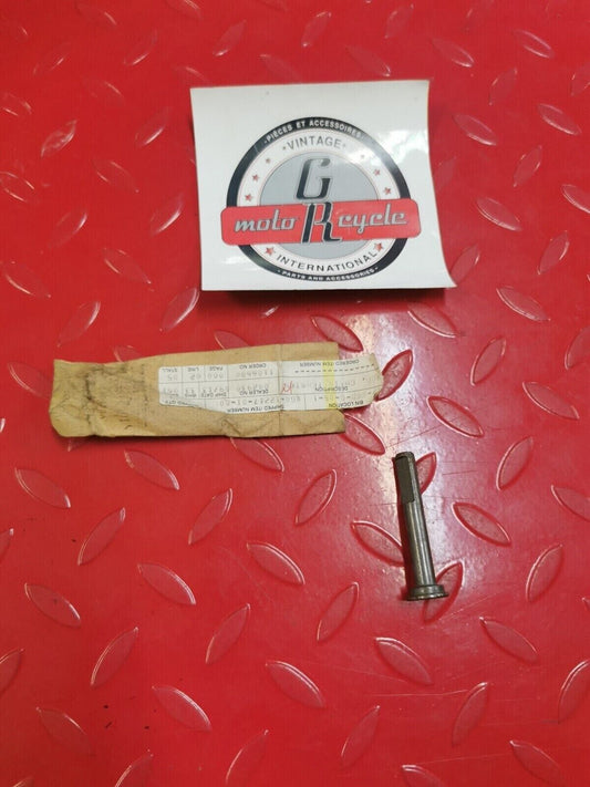 NOS YAMAHA FZ600 YX600 FJ600 XJ550 ROD CHN TENSIONER 4G0-12217-01-00 Y28