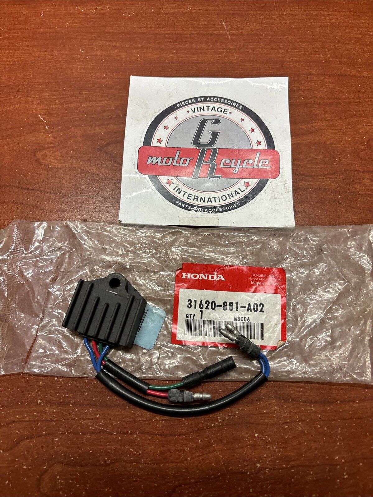 NOS Honda EM6000GP BF8 GX610 GXV390 RECTIFIER 31620-881-A02 H177
