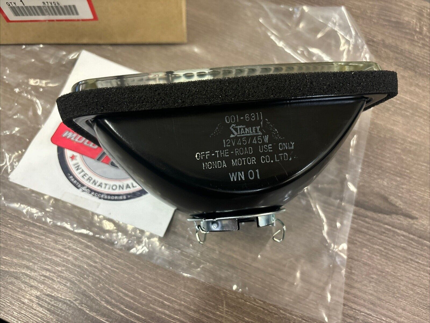 NOS Honda 1997 - 2003 TRX400FW HEAD LIGHT UNIT 33120-HA7-740 H133