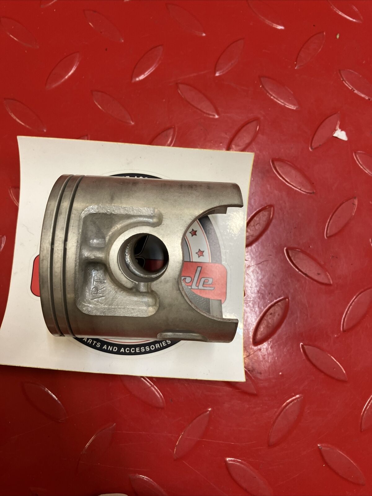 NOS Yamaha IT250 1983 PISTON 20/S .50 25y-11636-00-00 38W-11630-21-00 Y17