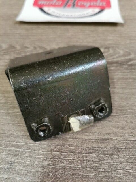 NOS HONDA TRX300 WORKLIGHT  BRAKET 08405-HC4-05 H105
