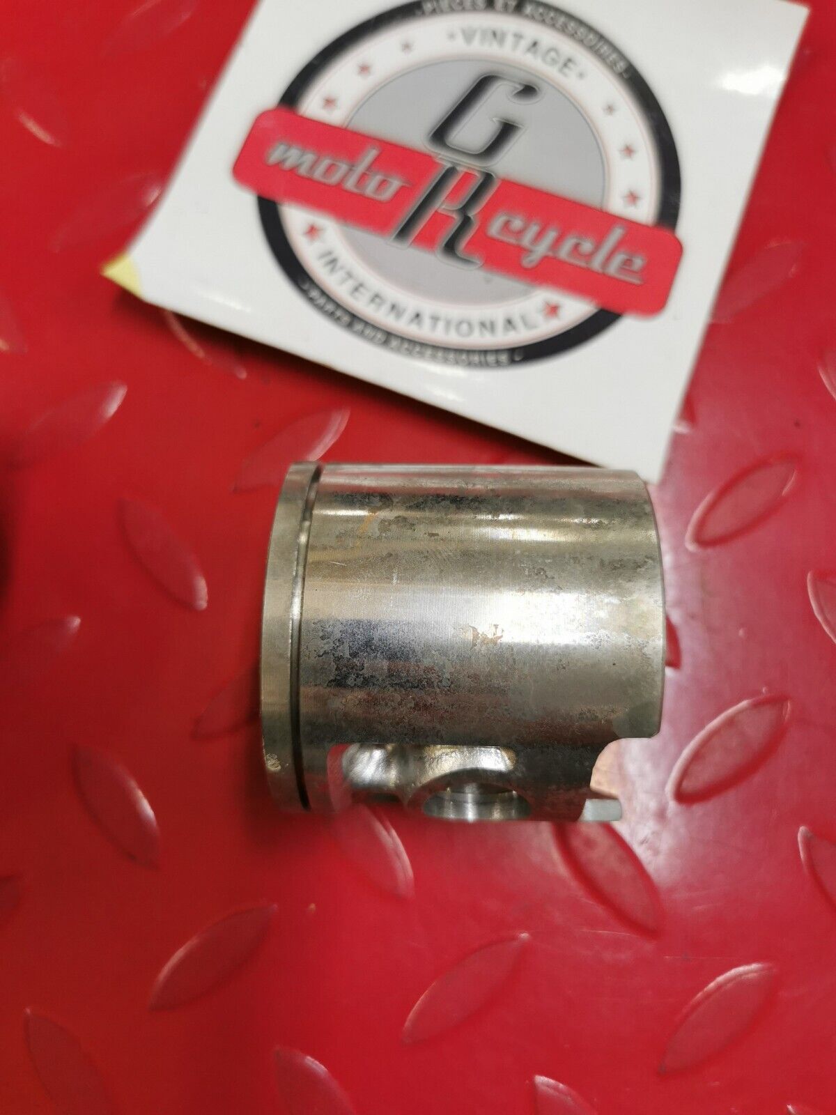 NOS Yamaha YZ100 MX125 YZ125  PISTON 4 O/S 1.00 537-11638-02-00 Y26