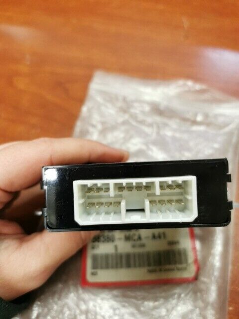 NOS Honda 2006 GL1800 CONTROL UNIT 38380-MCA-A41 H106
