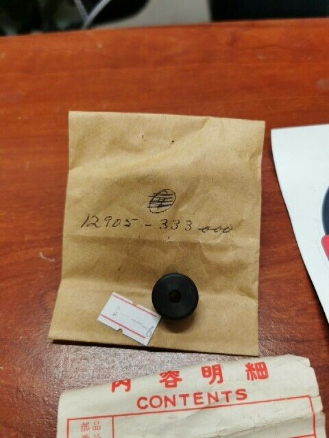 NEW NOS Honda CB350F CB400F OIL PIPE HOLDER 12905-333-000 H93