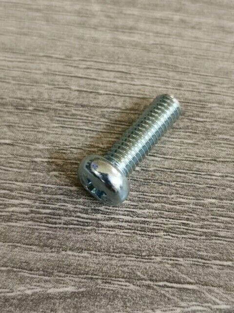 NOS SUZUKI A100 ALT50 B1005P CL50 CS125 DR125 DR250S DR400 SCREW 02112-05168 S46