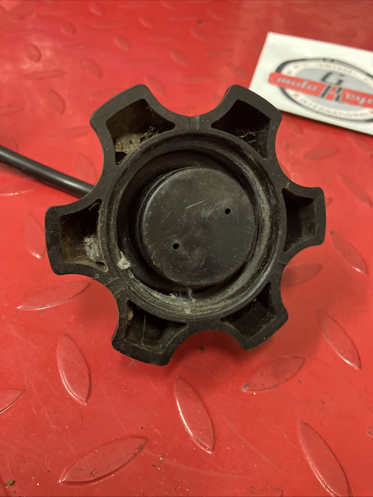 Honda CR250R 1984 Fuel tank gas cap cover CR125R CR500R