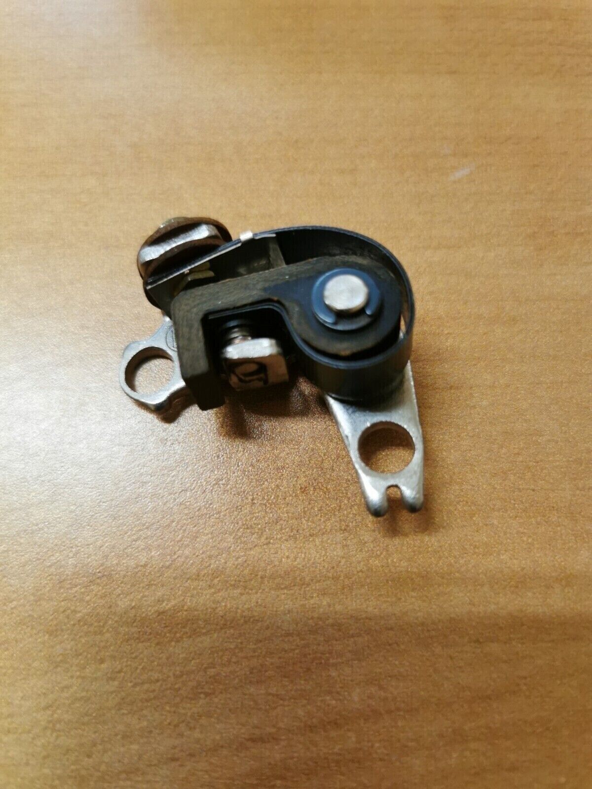NOS HONDA CR250 1973 - 1976 POINTS 30210-357-003  H22