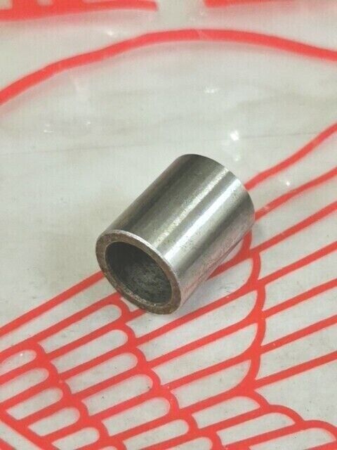 NOS HONDA CR250R 1978 - 1980 COLLAR FRONT STOPPER ARM  43436-430-000 H70