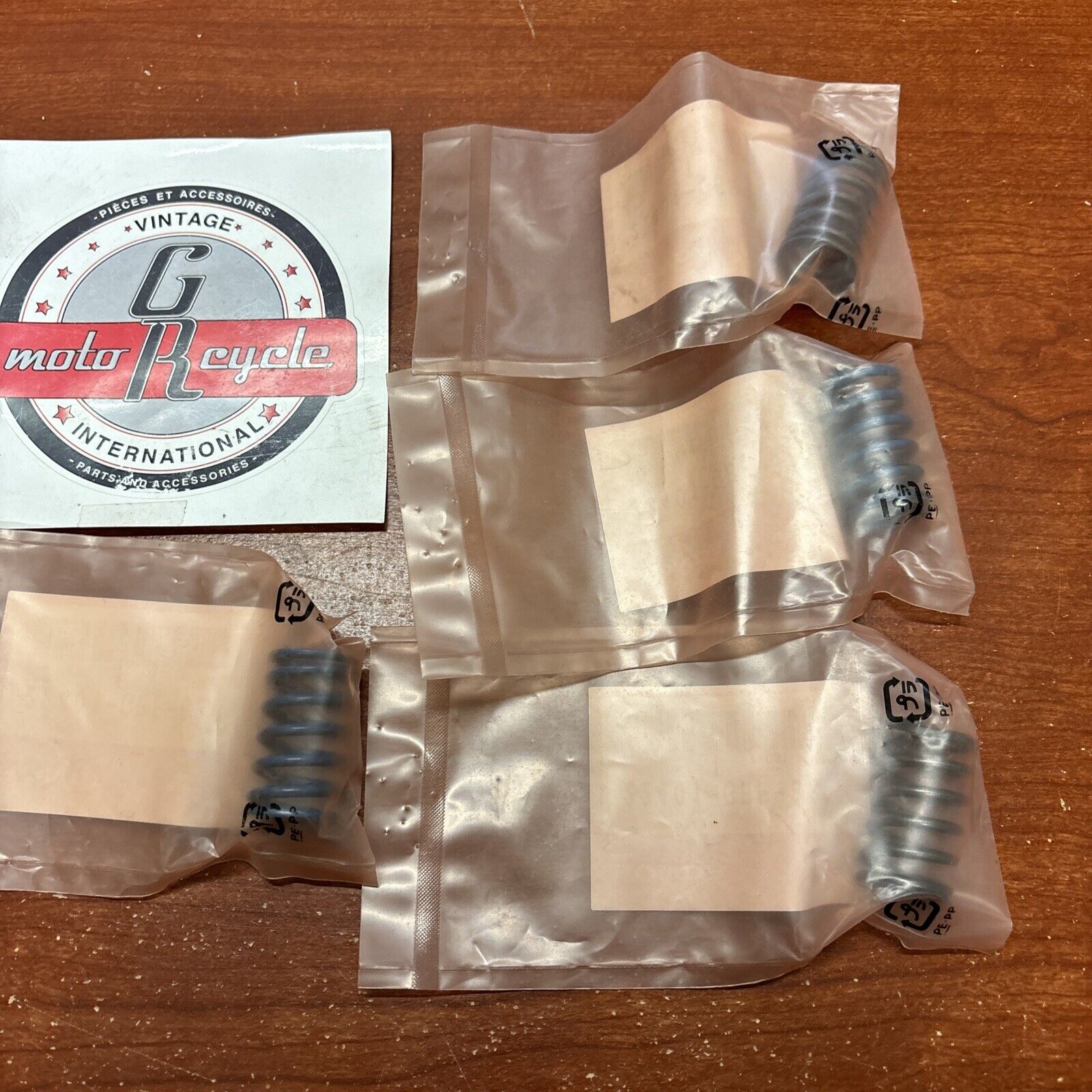 NOS Honda CR80R CR85R CLUTCH SPRING QTY.4 22401-GBF-830 H167