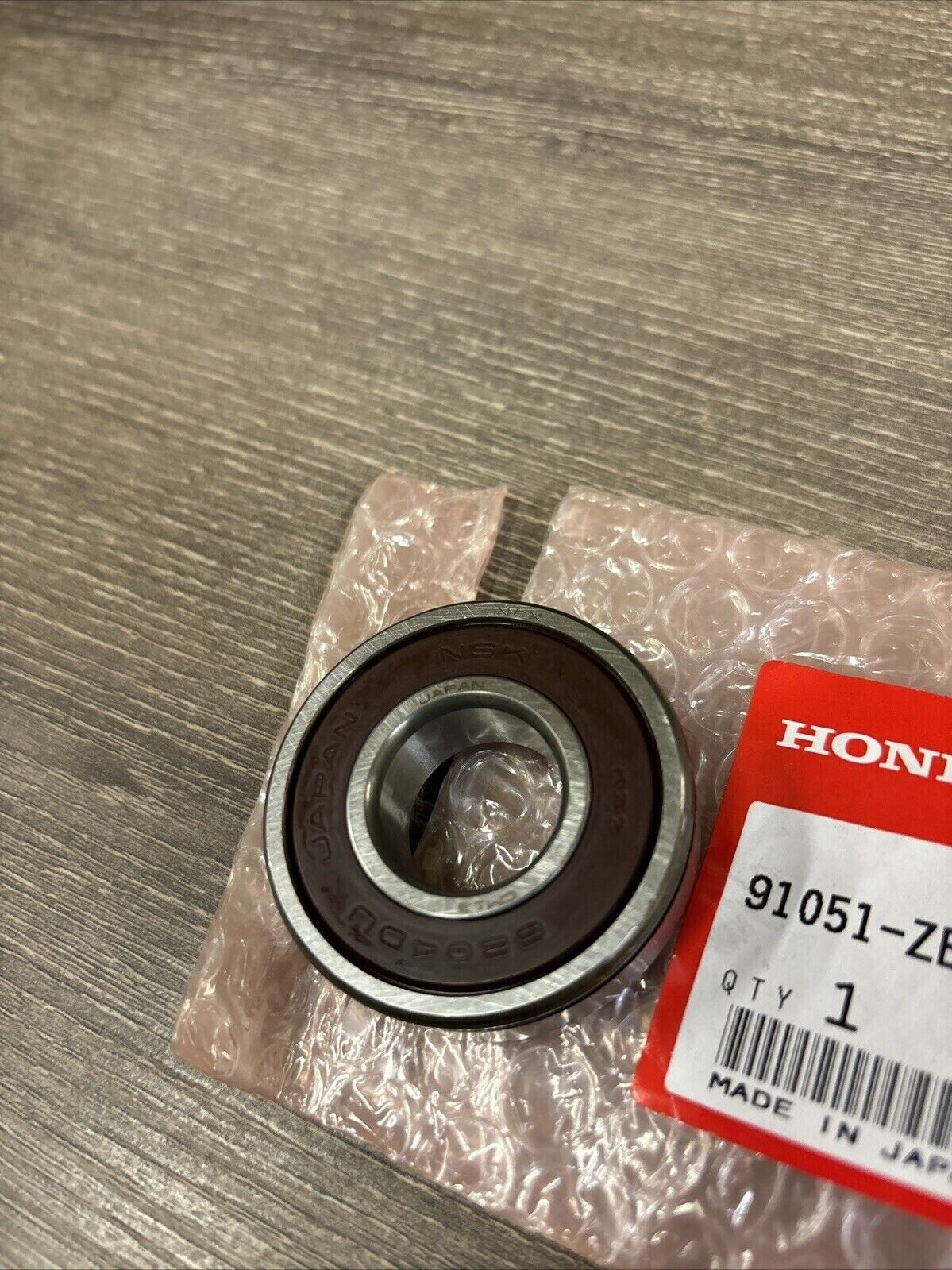 NOS Honda BEARING 20X47X14 91051-ZB4-003 H124
