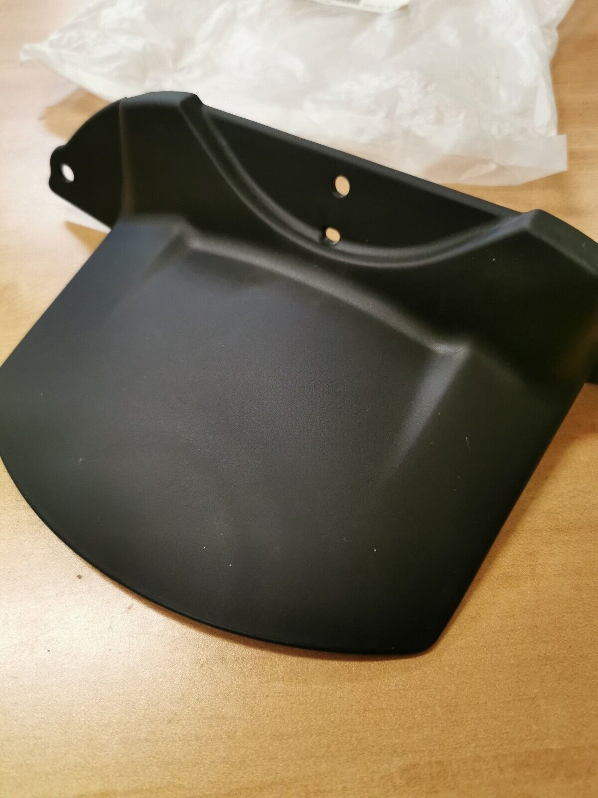 NOS YAMAHA YZFR6 1999 2000 REAR FENDER COMP 5EB-21650-00-00   Y37