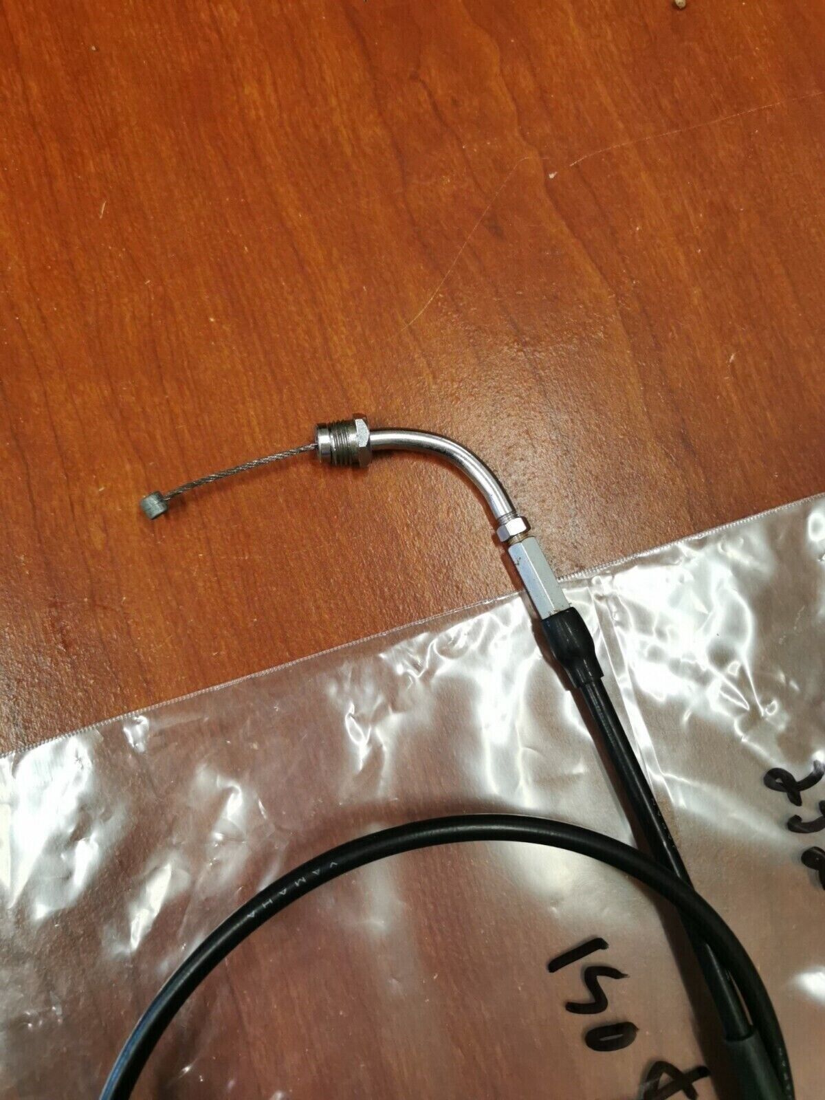 NOS Yamaha SR500 THROTTLE CABLE 2 2J2-26312-01-00 SUB. 2J2-26312-10-00 Y88