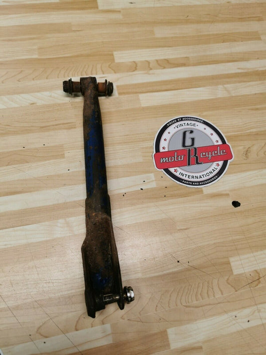 Suzuki RM125 1982 swingarm linkage cushion lever rod arm right