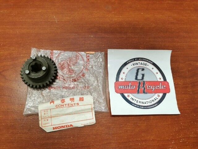 NOS Honda C50 M C65 M Z50M  COUNTER SHAFT SECOND GEAR 23441-041-050 H80