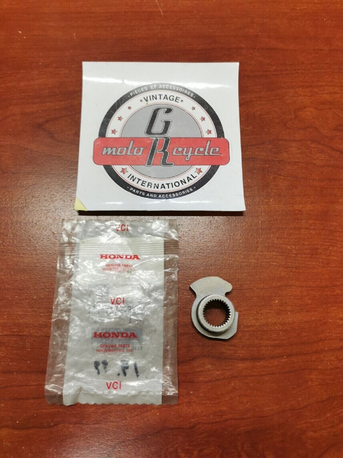 NOS Honda S65 Z50 XL70 CL70 SL70 C70 CT70 RETAINER KICK SPRING 28262-041-731 H33