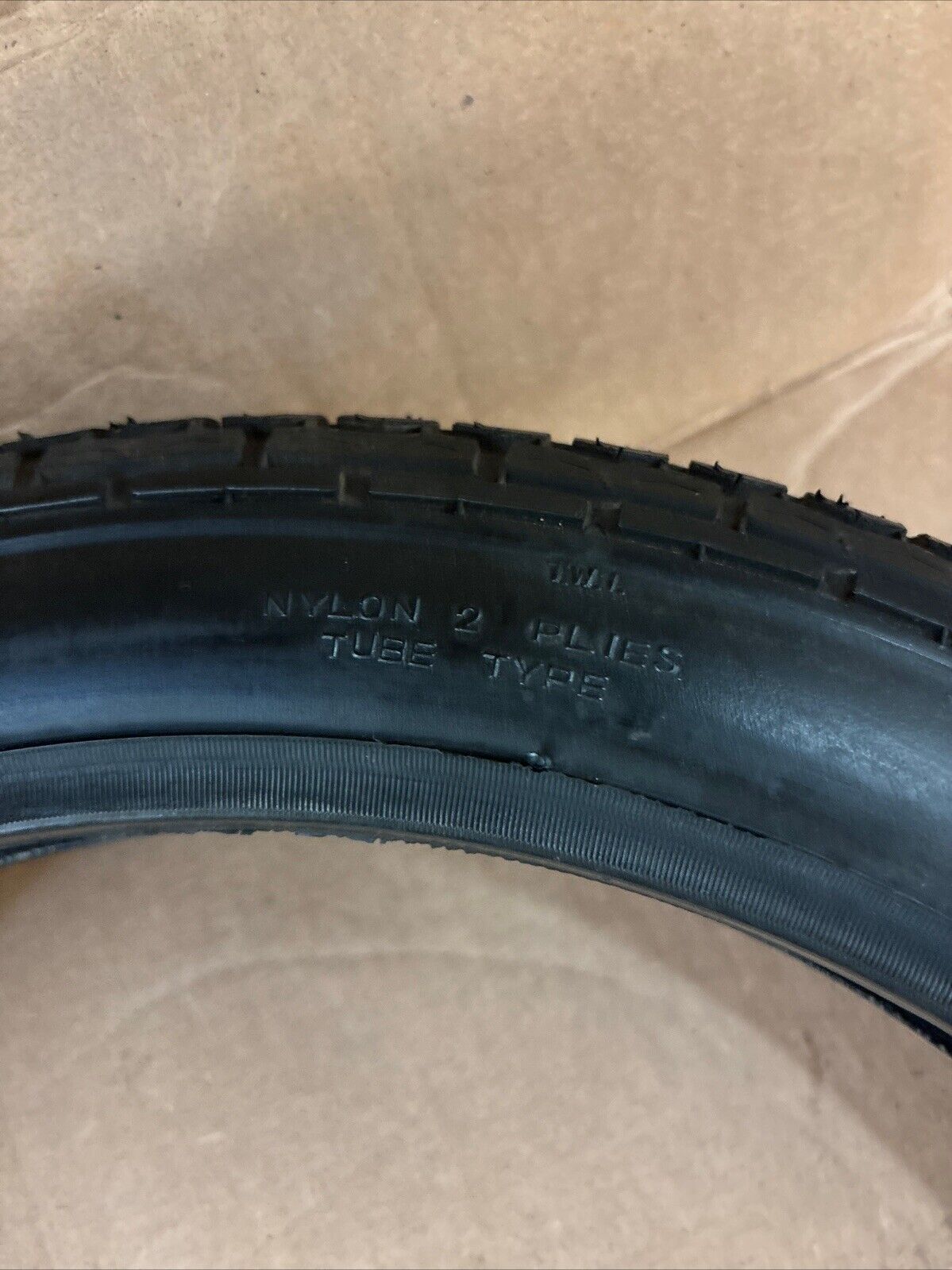 NOS CHENG SHIN C-109R TIRE 2 3/4-16 2.75X16