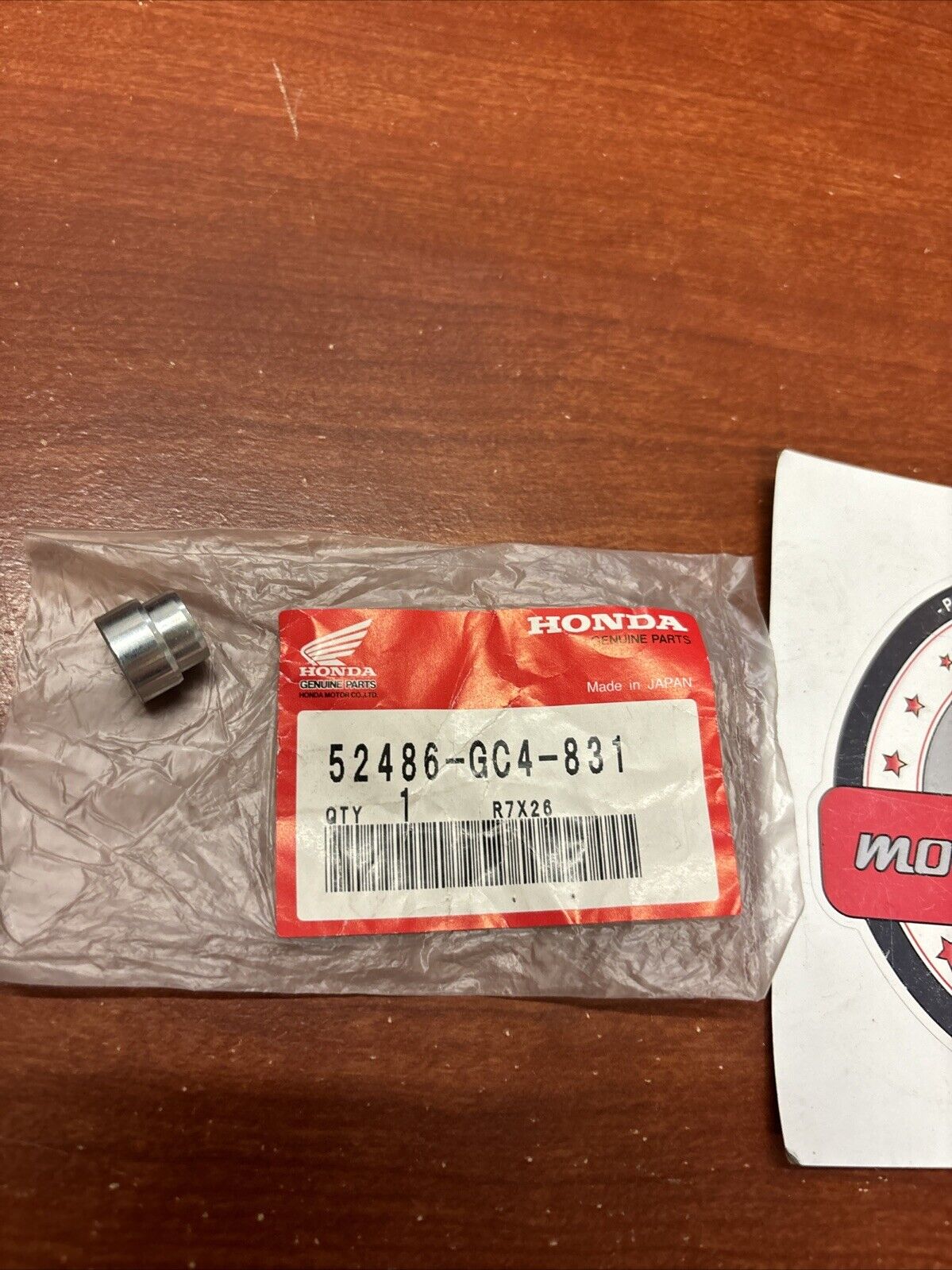 NOS Honda 1985 - 1987 CR80R CUSHION ARM COLLAR 52486-GC4-831 H145