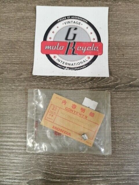 NOS HONDA CB1000 1995 CB1000F 1993 PIN DOWEL 8X8 90702-MB0-000 H74