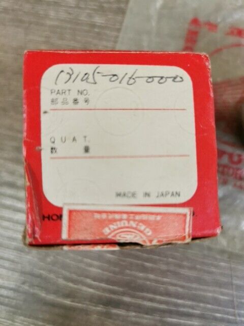 NOS HONDA C115 PISTON 1.00 13105-016-000 H77