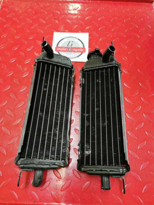 Suzuki RM125 1984 left right radiator set 1985 17710-14502 1985 3