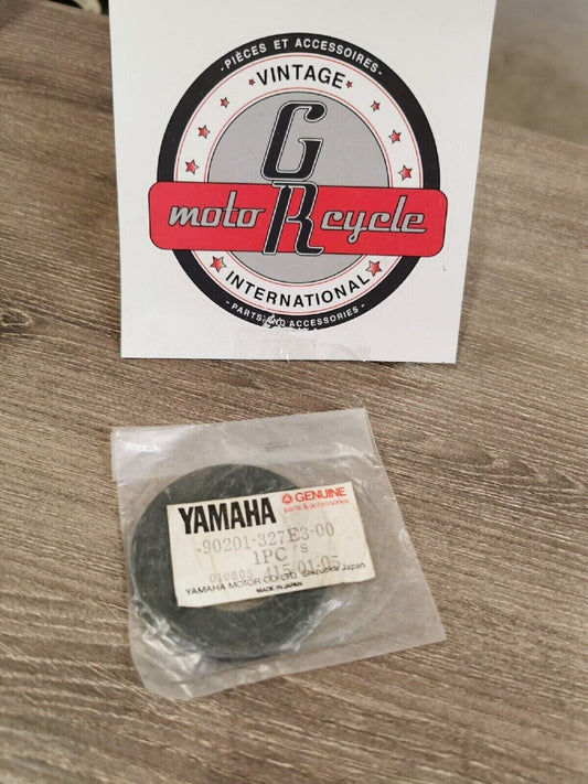 NOS YAMAHA SR540 1982  PRIMARY CLUTCH WASHER 90201-327E3-00 Y51