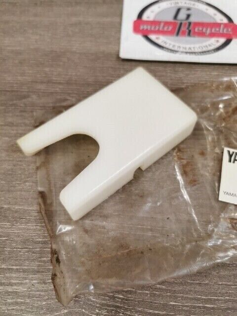 NOS YAMAHA EC340E ET340F BR250S ET340D ET300C WEAR PLATE 8F3-23735-00-00 Y188