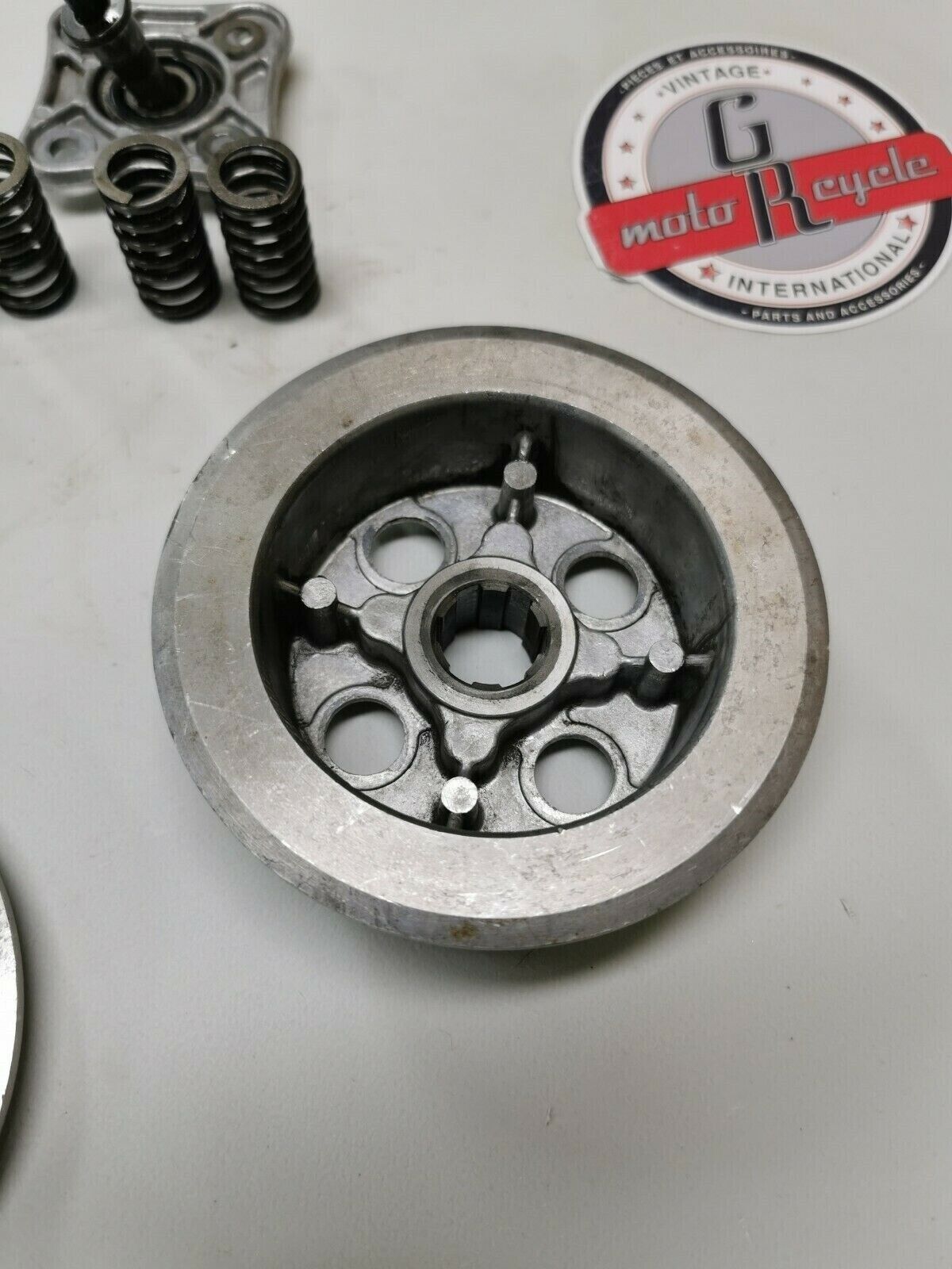 Honda XL100 1977 complete clutch outer center hub basket plate 22100-324-000